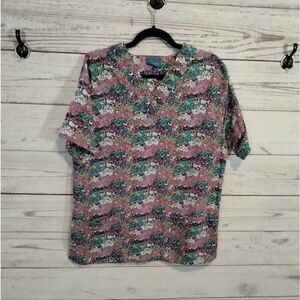 "Carol's" nursing top 